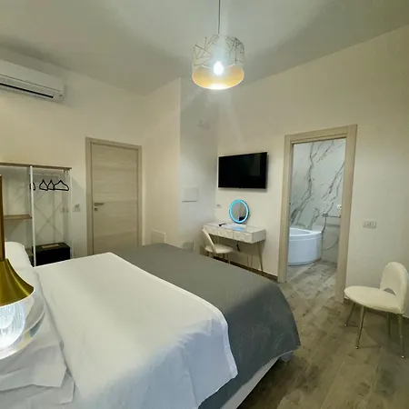 Le Dimore Di Lorenzo Affittacamere