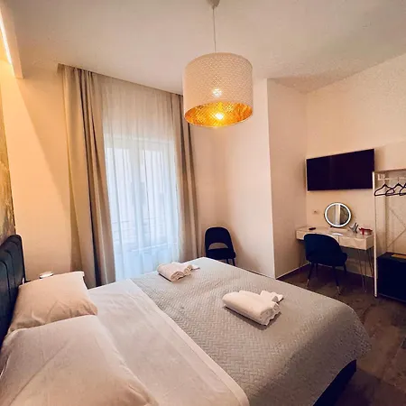 Πανσιόν Le Dimore Di Lorenzo 4*