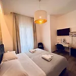 Πανσιόν Le Dimore Di Lorenzo 4*