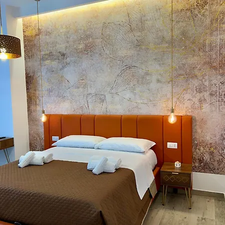 בית הארחה Le Dimore Di Lorenzo נאפולי