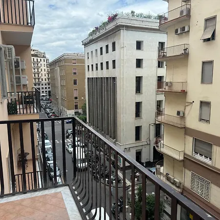 Le Dimore Di Lorenzo נאפולי