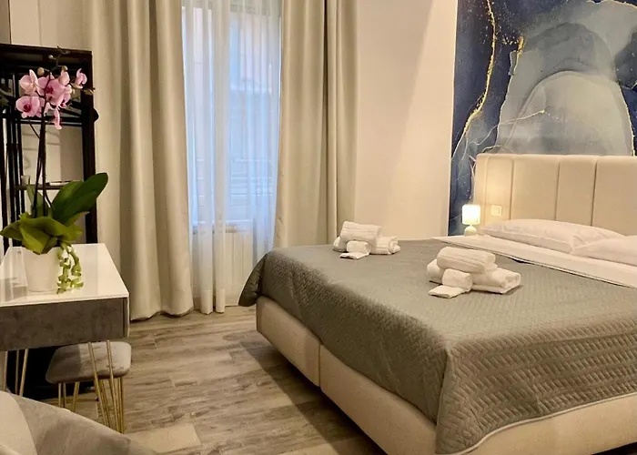 بيت ضيافة Le Dimore Di Lorenzo نابولي