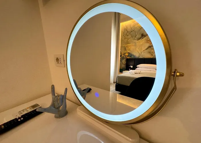 Le Dimore Di Lorenzo نابولي