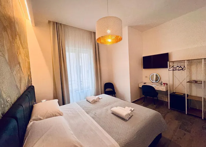 بيت ضيافة Le Dimore Di Lorenzo 4*